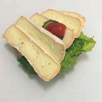 2514 Brötchen Weichkäse